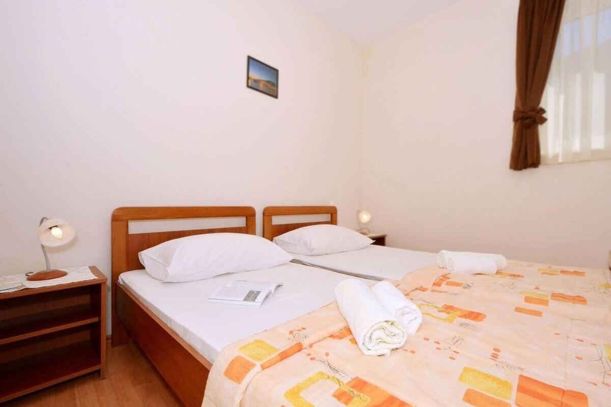Apartments Sima 特罗吉尔 外观 照片