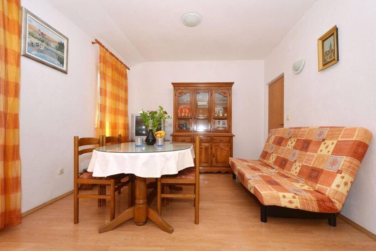 Apartments Sima 特罗吉尔 外观 照片
